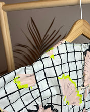 Vestito a scatolina con stampa matite