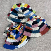 cappellino colorato fatto a mano