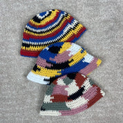 cappellino colorato fatto a mano